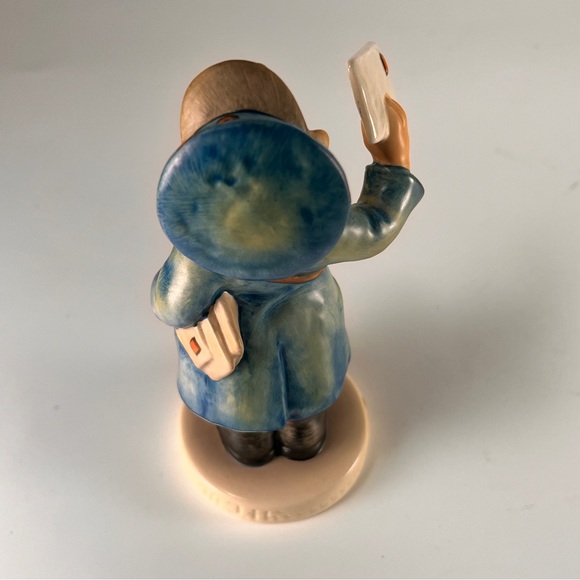 Vtg Goebel Hummel Figurine Postman W. Germany TMK6 Signed '83 #119 - Picture 4 of 14